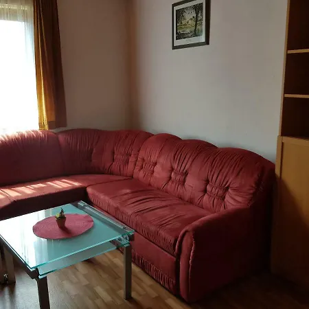 Jacqueline Apartamento *