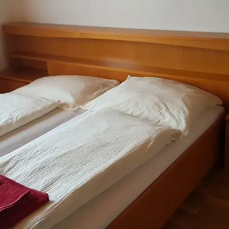 Jacqueline Apartamento *