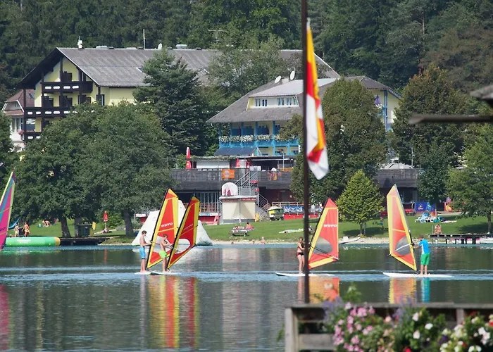 Jacqueline Sankt Kanzian am Klopeiner See